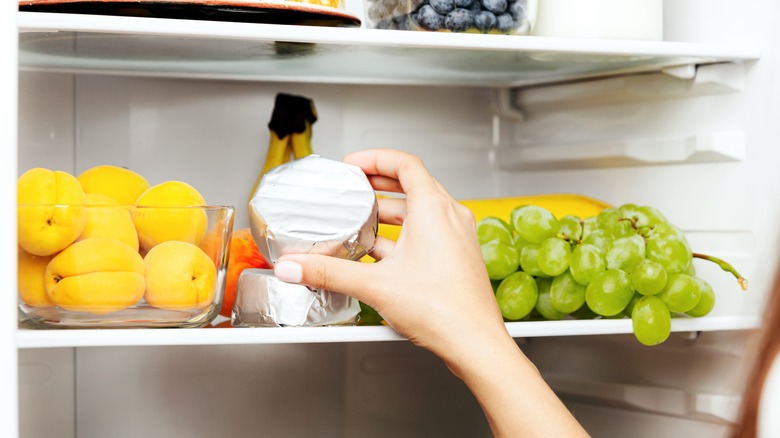 holding brie in the fridge