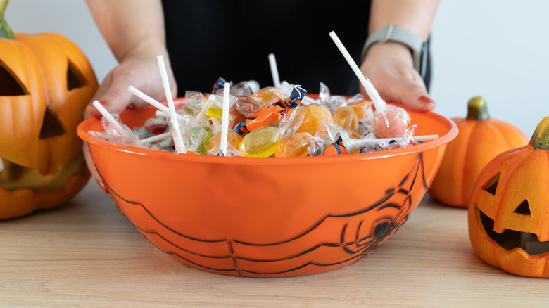 Halloween candy bucket