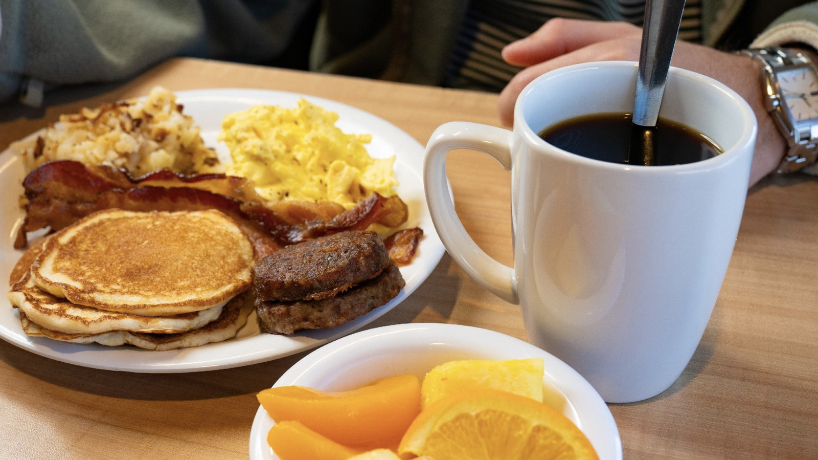 Here's What Time Golden Corral Stops Serving Breakfast