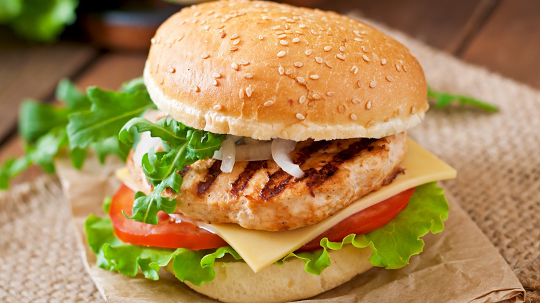 grilled chicken sandwich with sesame seed bun