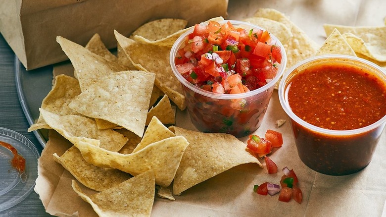 Chipotle tortilla chips and salsa