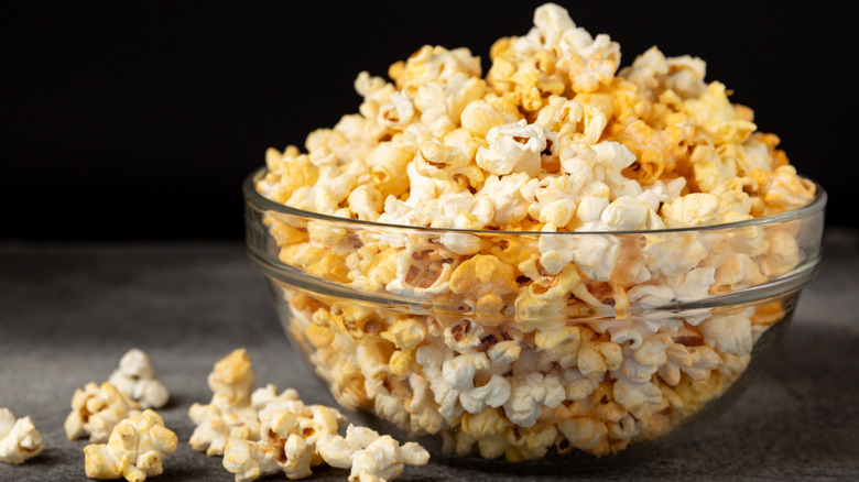 popcorn in glass bowl