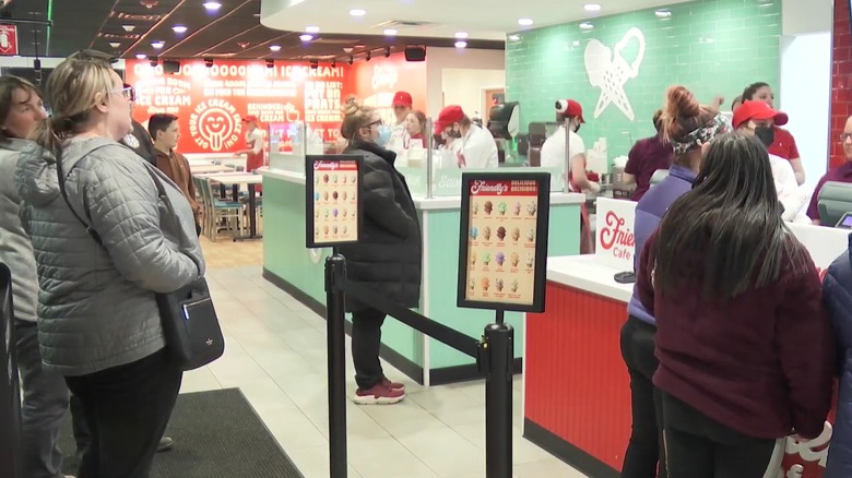 Inside the Friendly's café