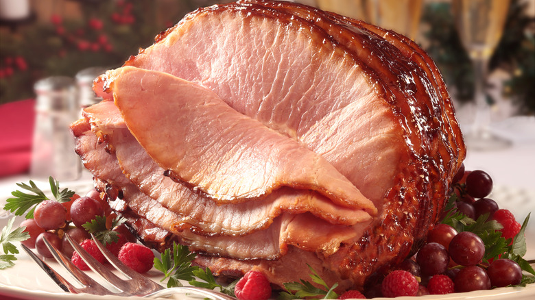 Sliced spiral ham