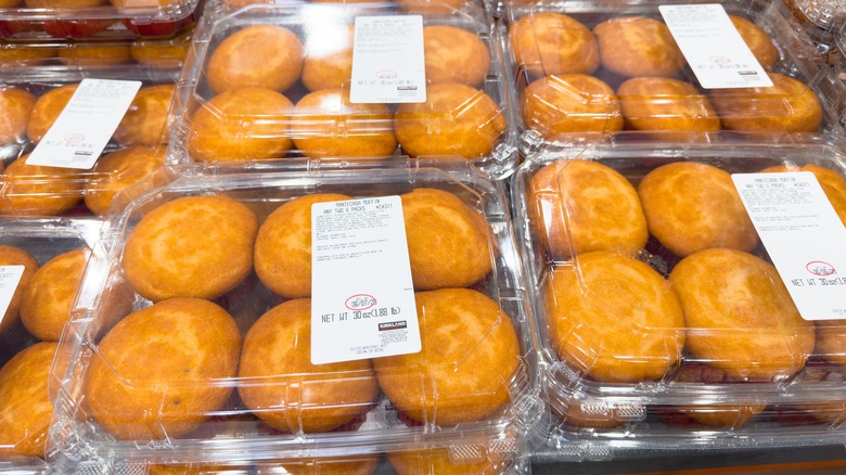 packages of costco kirkland signature muffins