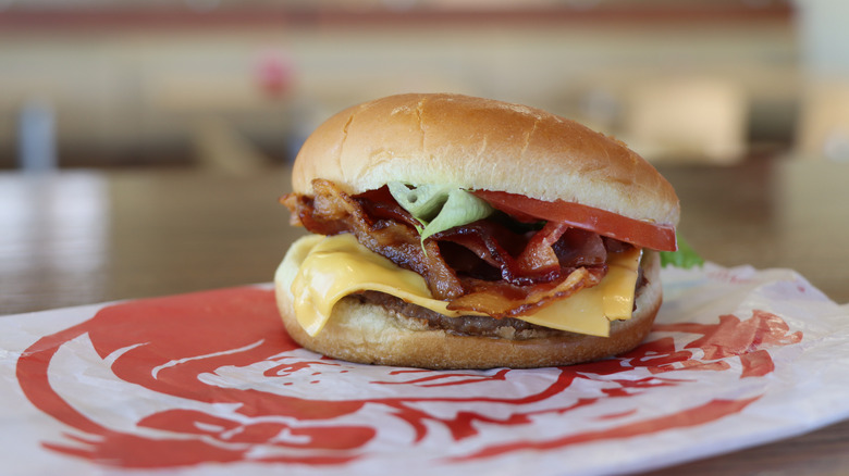 Wendy's bacon cheeseburger