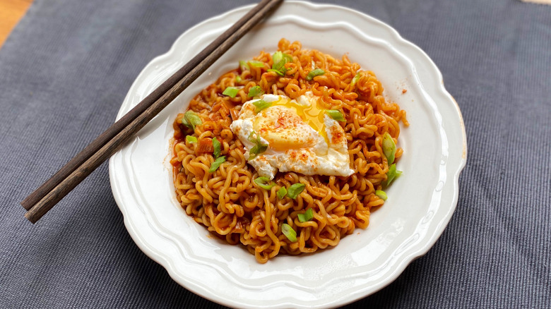 Spicy tomato ramen