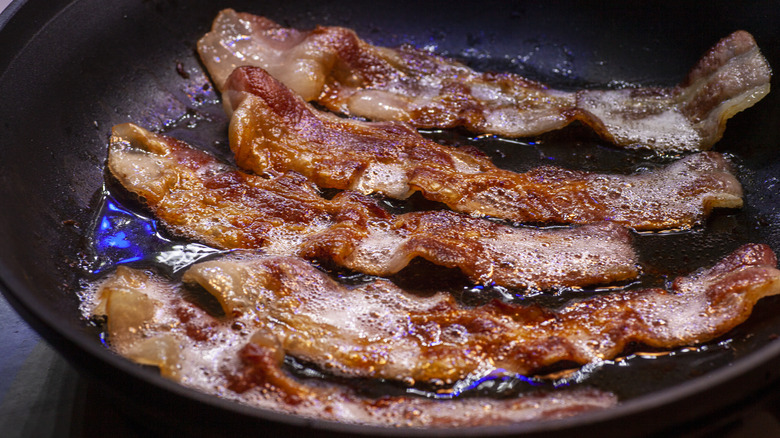 Cooked bacon in cast iron skillet