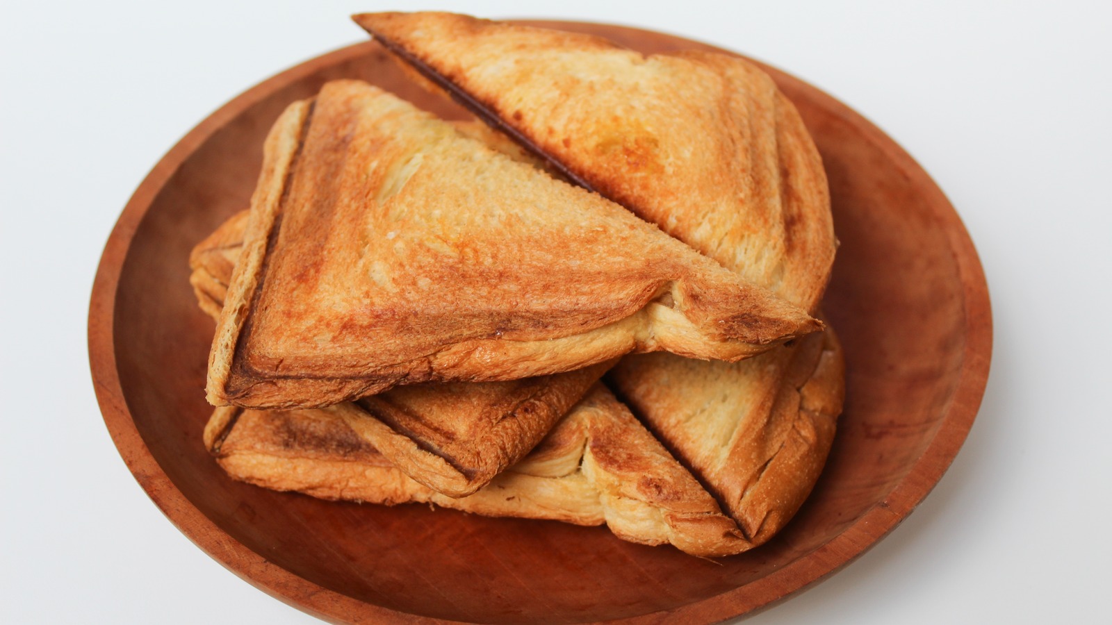 Is It Possible To Toast Bread In The Air Fryer?