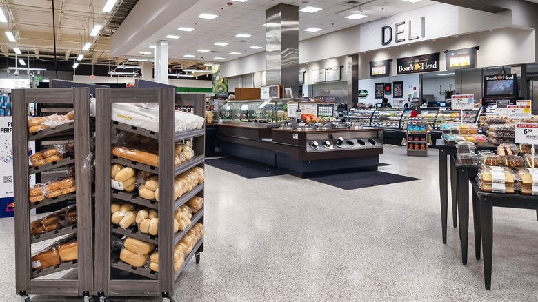 Publix grocery store deli