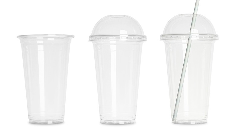 plastic disposable cups