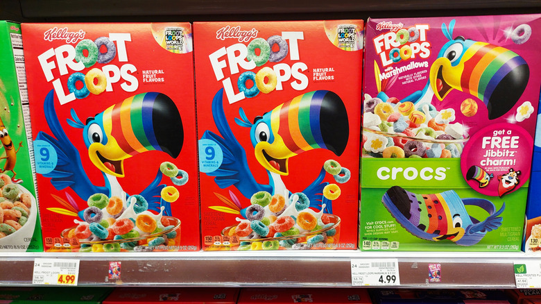 Fruit Loops boxes on store shelf