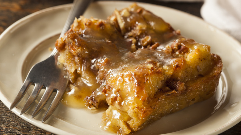 close-up of bread pudding