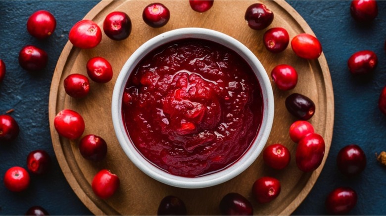 Cranberry sauce and fresh cranberries