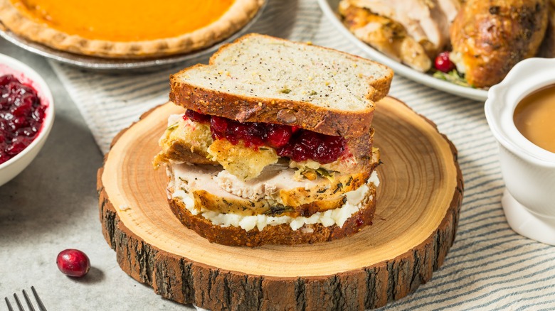 Sandwich of Thanksgiving leftovers on plate