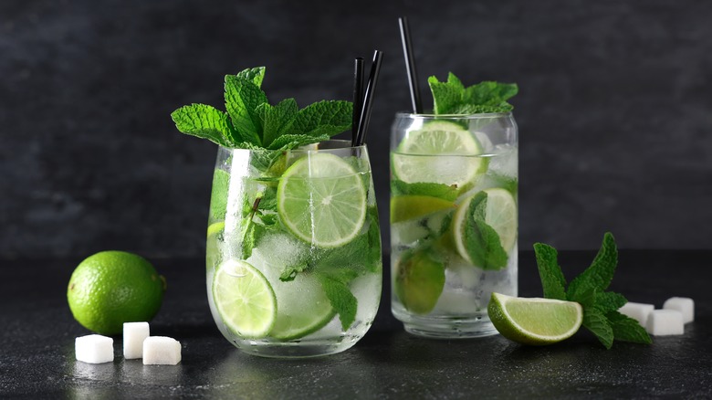 Mojito cocktails