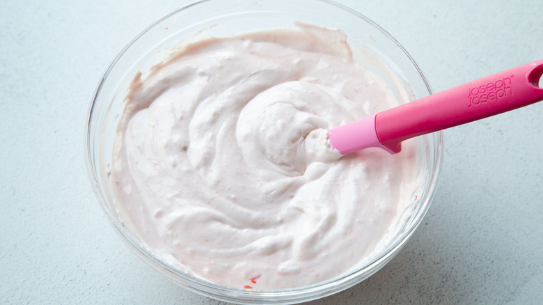 creamy strawberry pie filling in a bowl