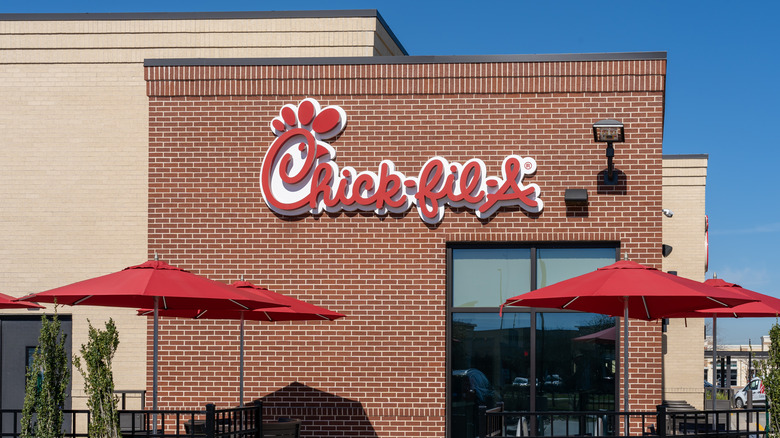 Chick-Fil-A restaurant exterior