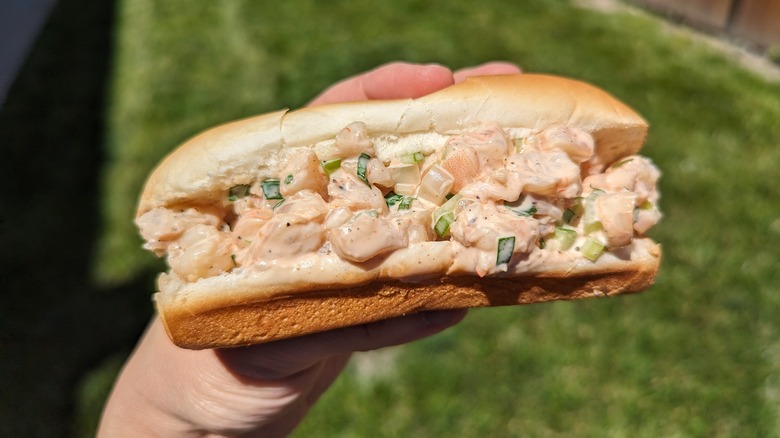 shrimp roll