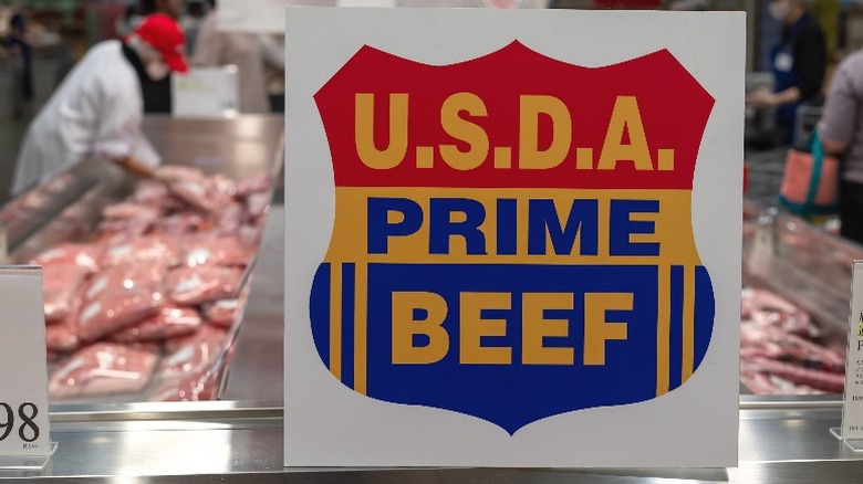 A sign advertising USDA Prime beef.