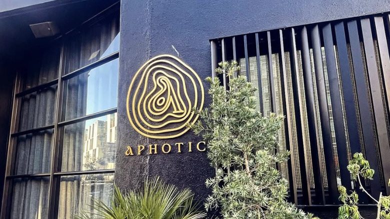 Aphotic Restaurant