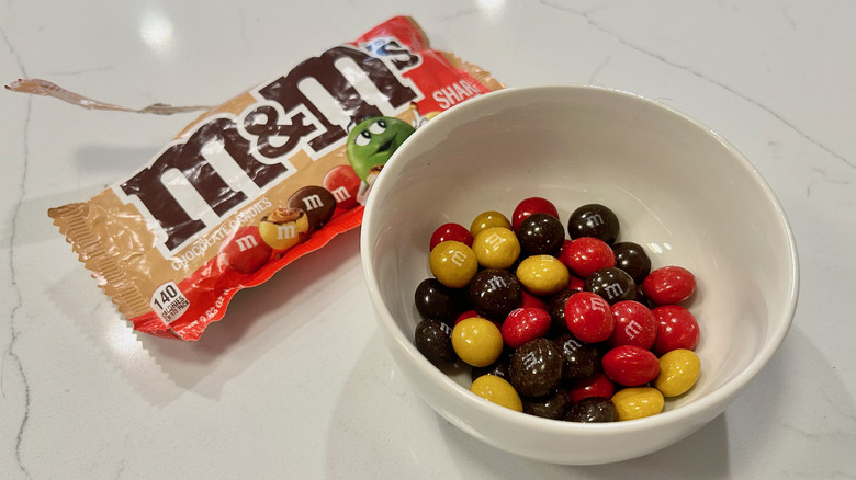 Peanut Butter & Jelly M&Ms in a bowl