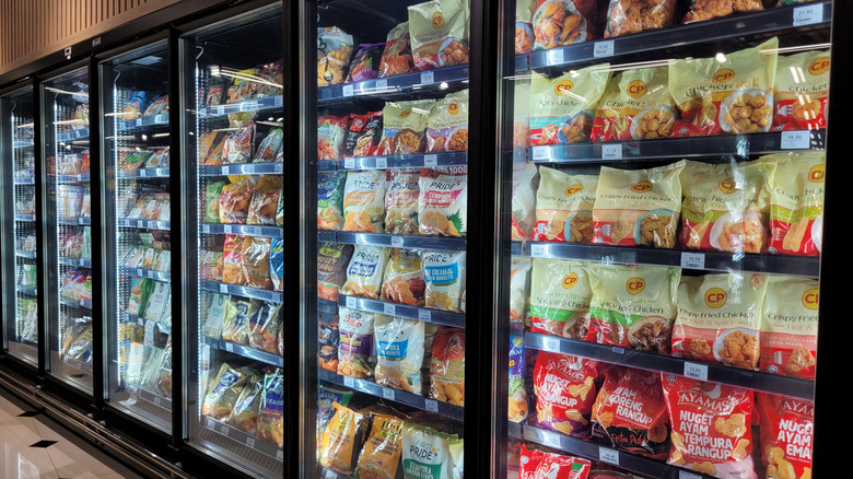 Frozen meals at the grocery store