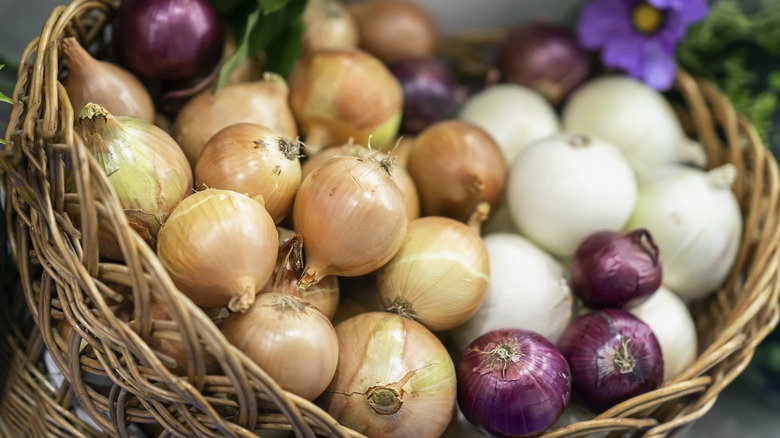 onions in woven baskets