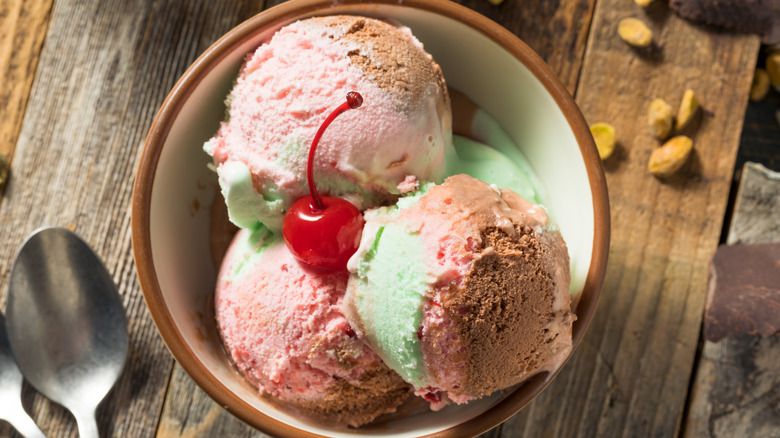 A bowl of spumoni flavored ice cream