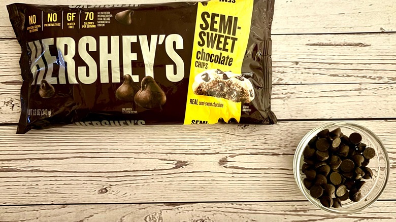 Hershey's Semi-Sweet Chocolate Chips package and chocolate chips in clear ramekin