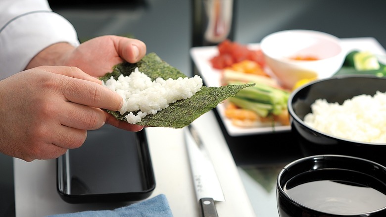 A chef making a temaki