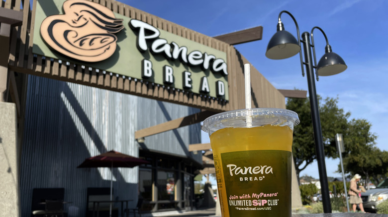 panera bread exterior with drink