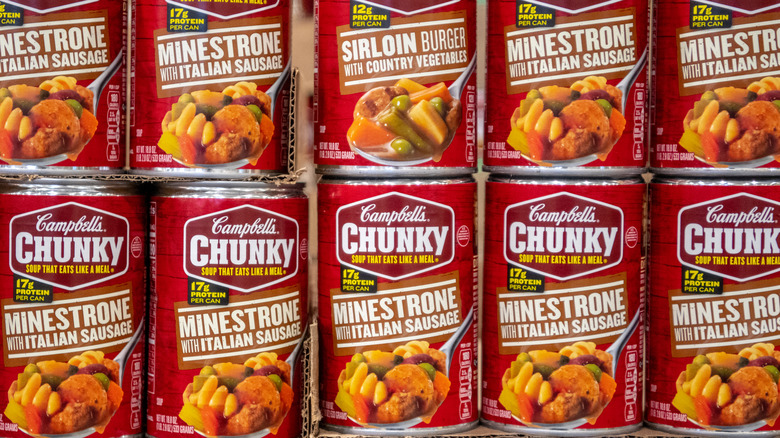 Campbell's Chunky Minestrone with Italian Sausage soup