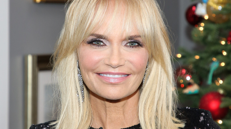 Close up photo of actress Kristin Chenoweth smiling