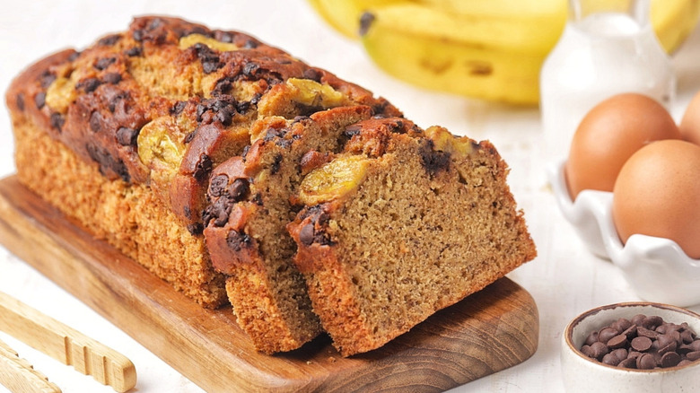 Banana bread with chocolate chips and banana slices