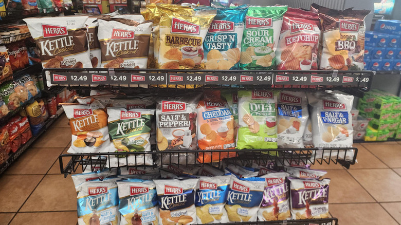 Herr's potato chips rack