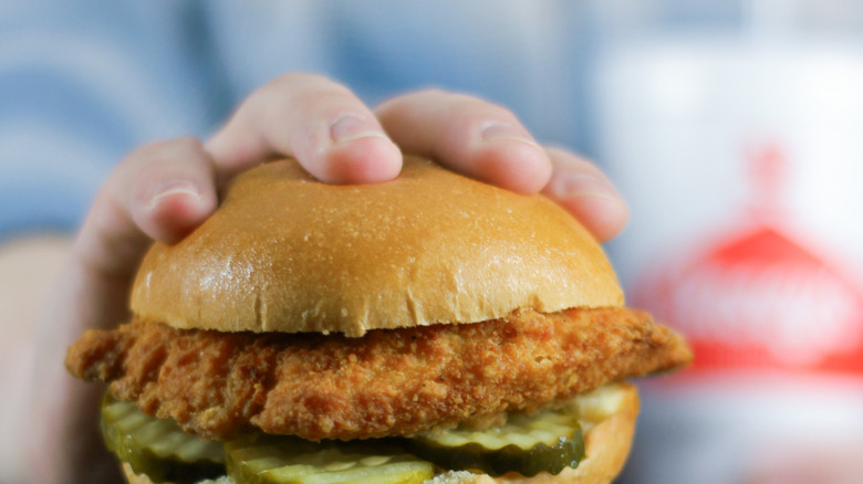 Casey's fried chicken sandwich