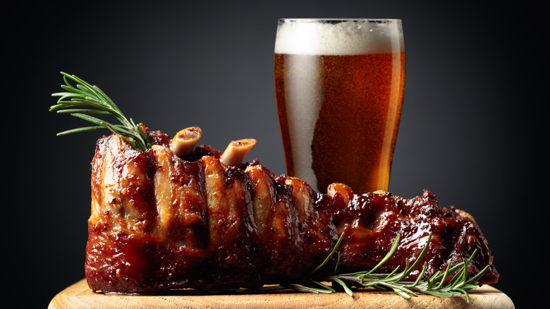 Beer with ribs