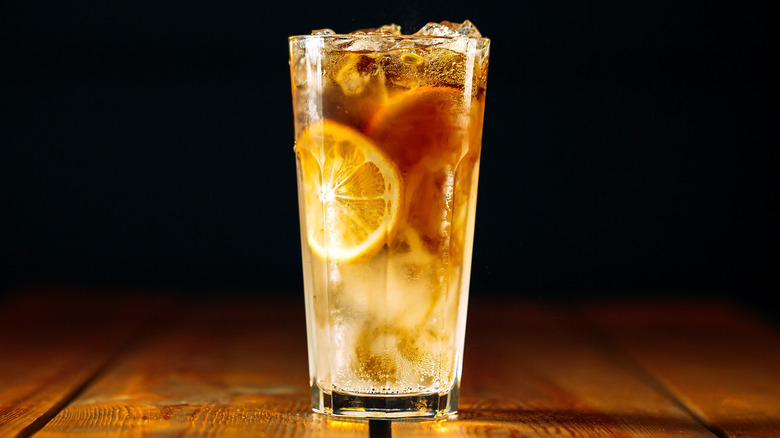 Long Island iced tea cocktail