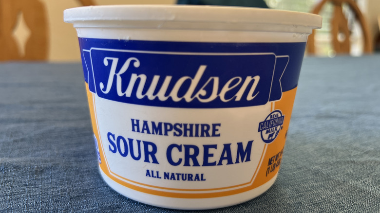 Container of Knudsen sour cream