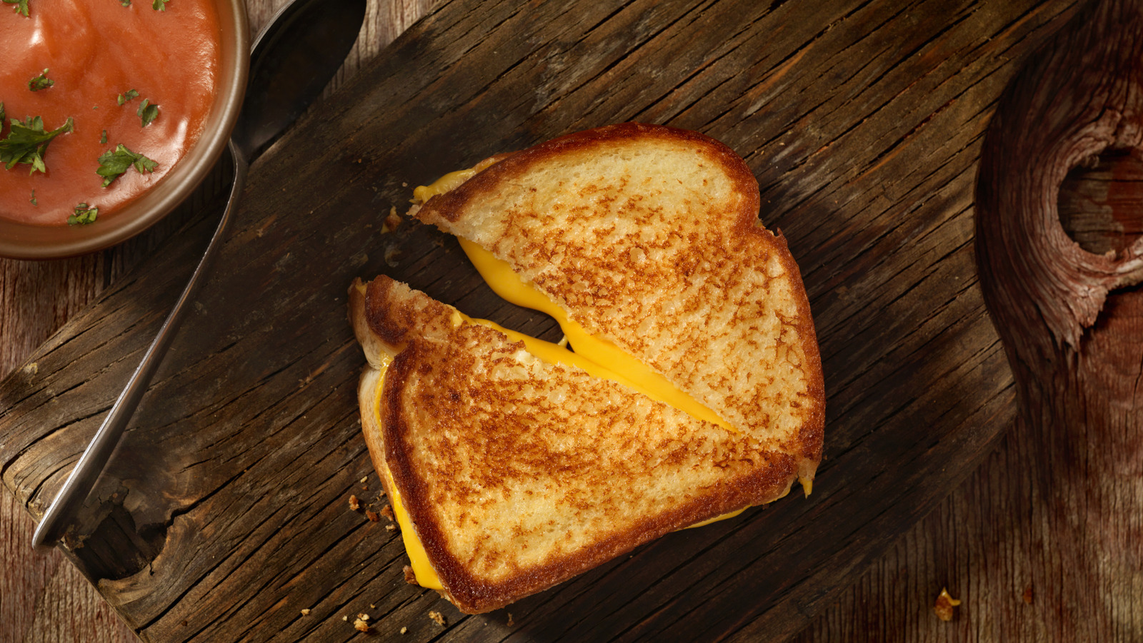 The Extra Step That Guarantees The Best Grilled Cheese Of Your Life