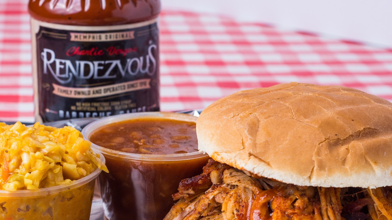 Charlie Vergos Rendezvous BBQ sauce and food