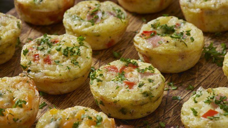 Cheddar, broccoli and bacon egg muffins