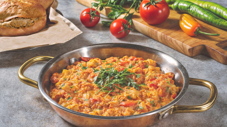 Turkish scrambled eggs with fresh veggies