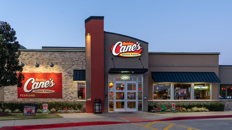 Raising Cane's restaurant