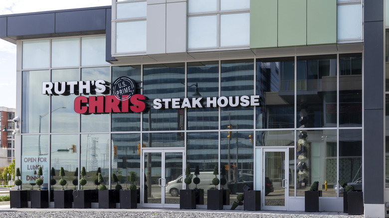 The exterior of a Ruth's Chris Steak House location