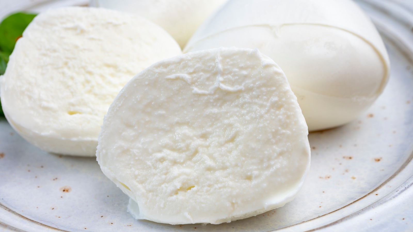 The Right Way To Store Fresh Mozzarella In The Fridge