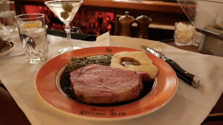 plate of prime rib steak