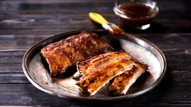 baby back ribs with barbecue sauce