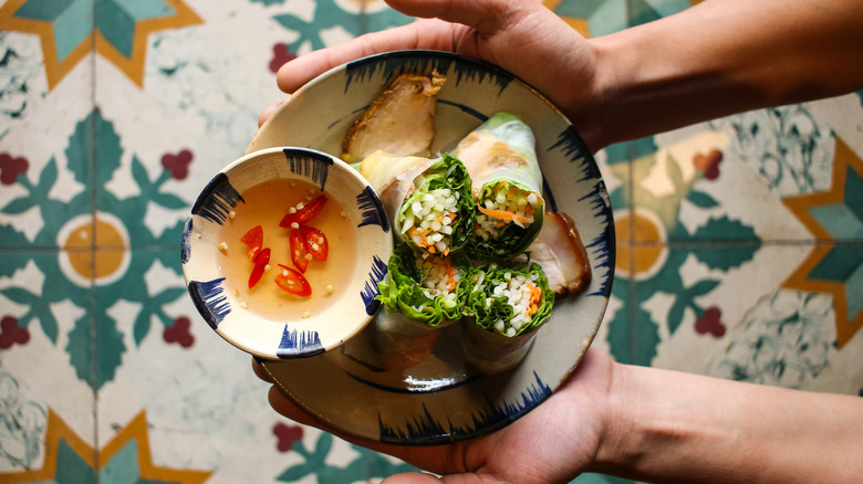 Spring rolls with fish sauce and chile dipping sauce